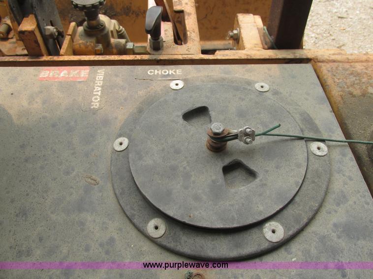 image for item BS9142 2004 Mauldin 1450 vibratory double drum roller