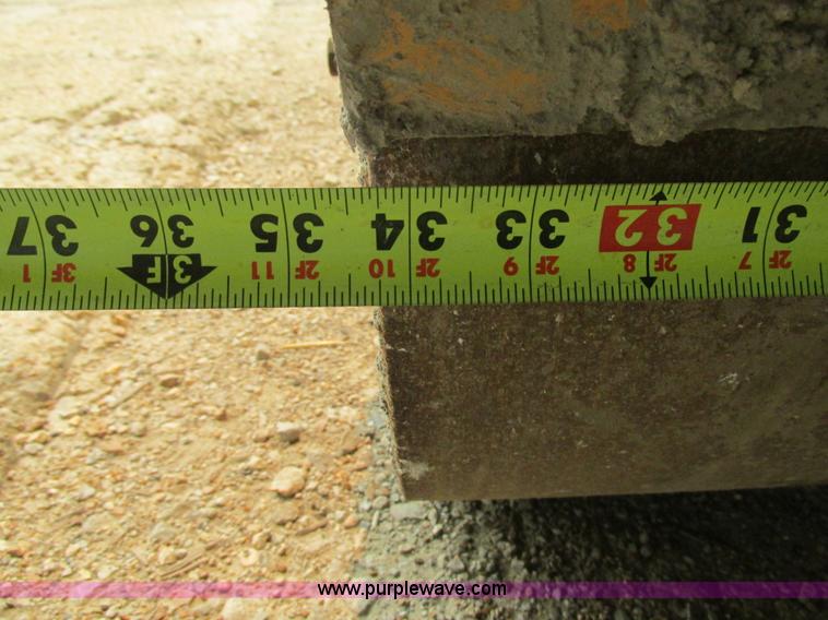 image for item BS9142 2004 Mauldin 1450 vibratory double drum roller