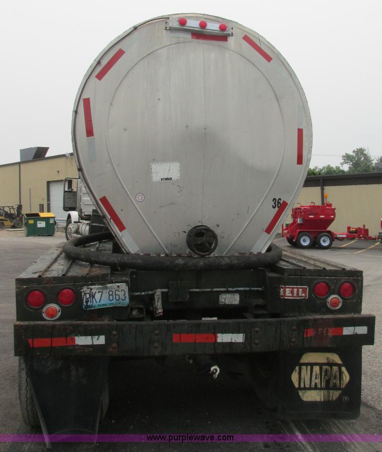 image for item BS9144 1967 Heil tank trailer