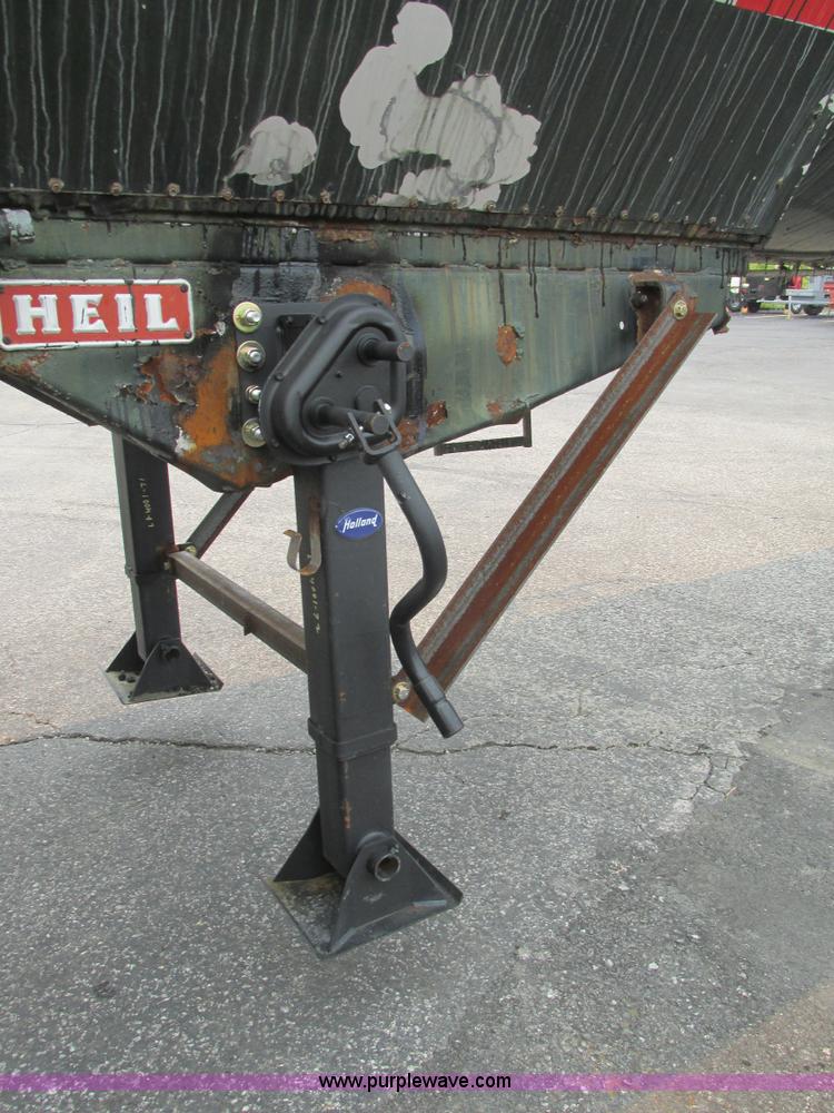 image for item BS9144 1967 Heil tank trailer