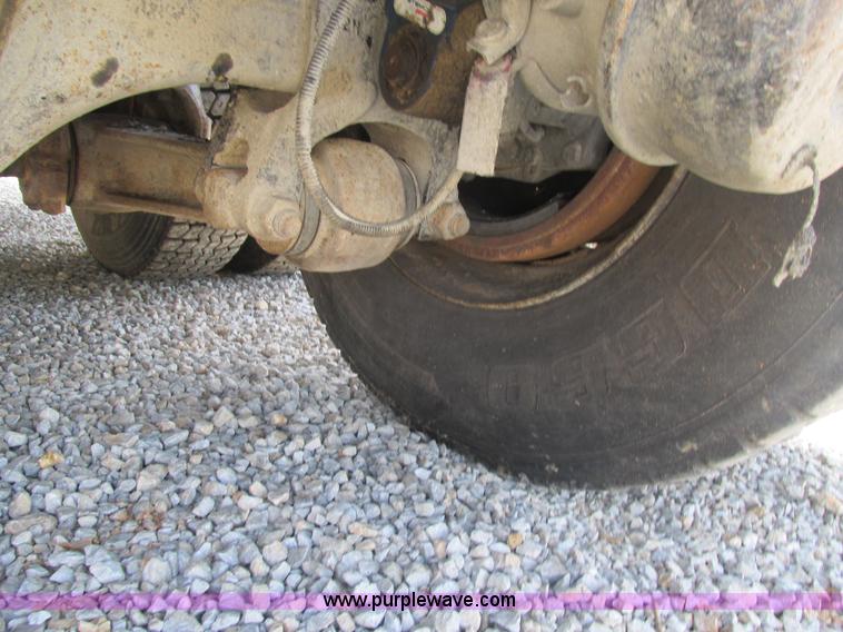 image for item BS9146 1999 Sterling L9511 dump truck