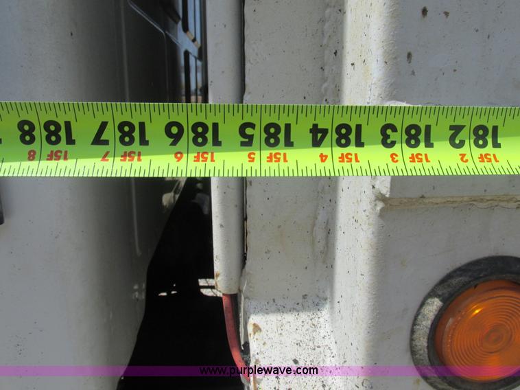 image for item BS9146 1999 Sterling L9511 dump truck