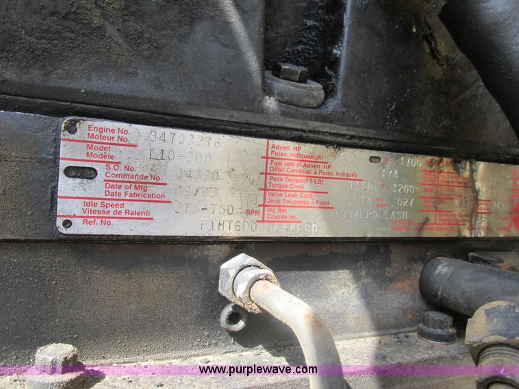 image for item BS9147 1994 Ford L9000 dump truck