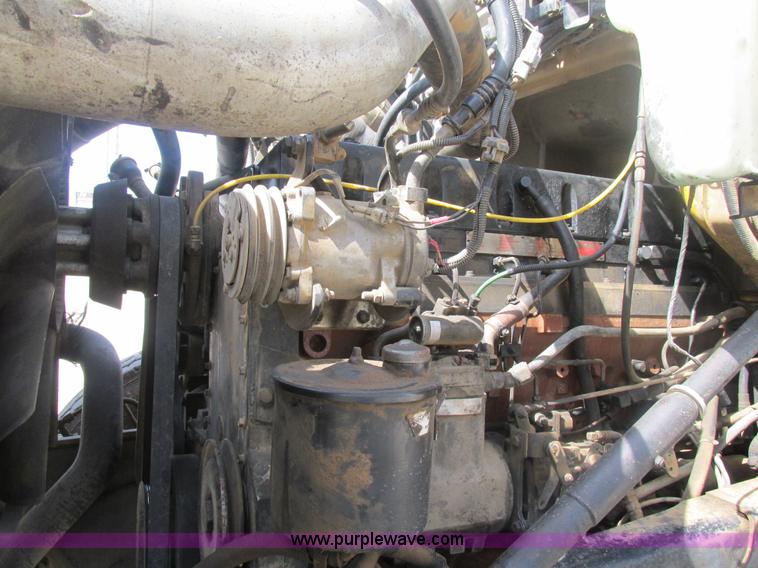 image for item BS9147 1994 Ford L9000 dump truck