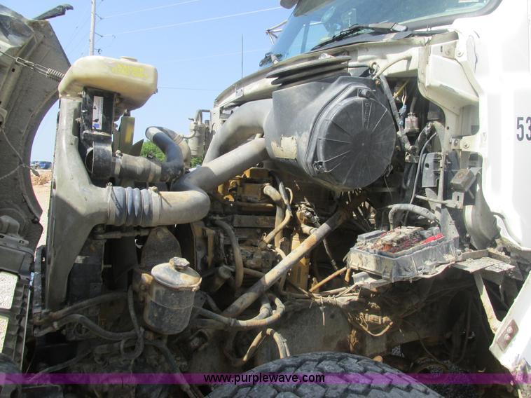 image for item BS9148 1999 Sterling L9511 dump truck