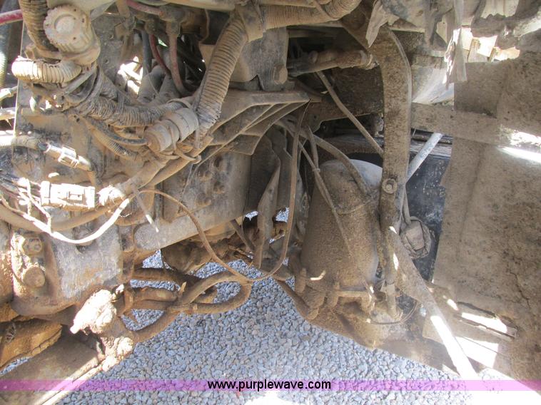 image for item BS9148 1999 Sterling L9511 dump truck