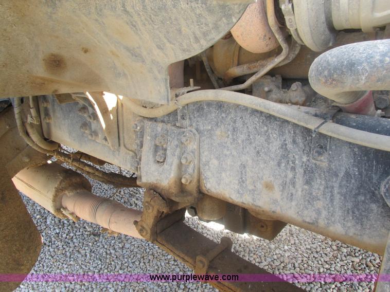 image for item BS9148 1999 Sterling L9511 dump truck