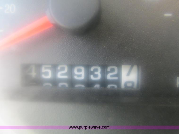 image for item BS9148 1999 Sterling L9511 dump truck