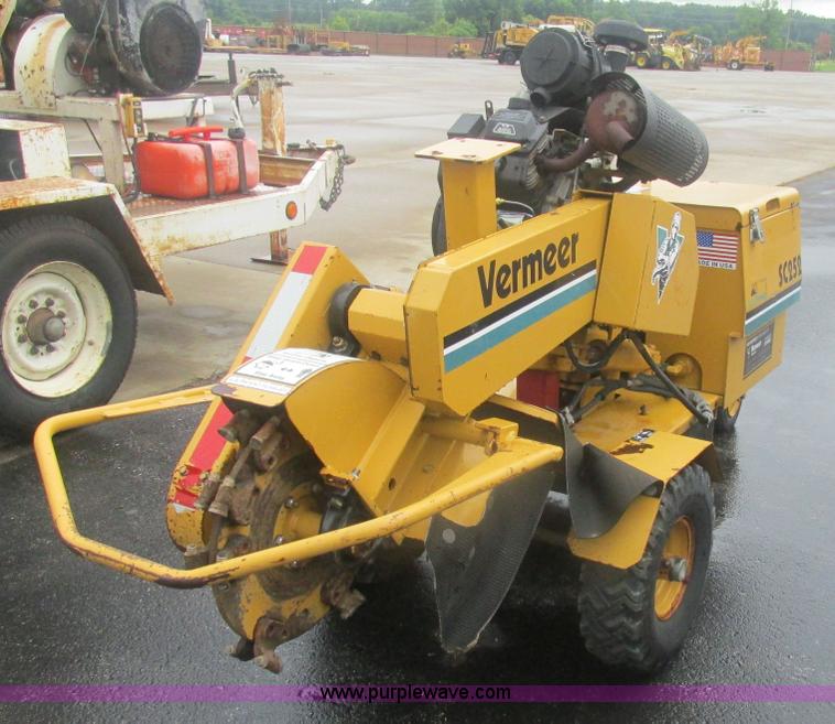 image for item BS9160 Vermeer SC252 stump grinder