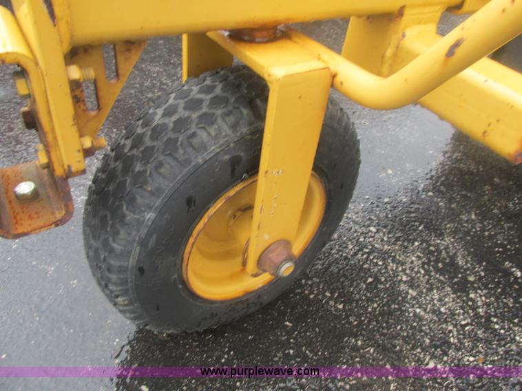 image for item BS9160 Vermeer SC252 stump grinder