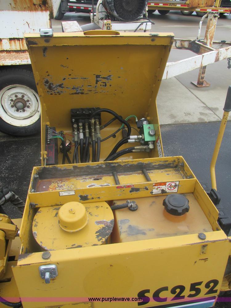 image for item BS9160 Vermeer SC252 stump grinder