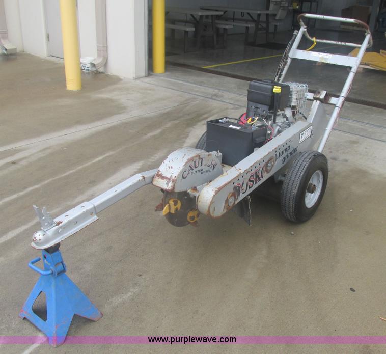 image for item BS9166 Dosko stump grinder