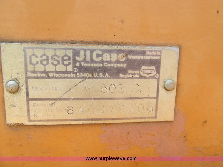 image for item BS9169 Case 602D smooth drum roller