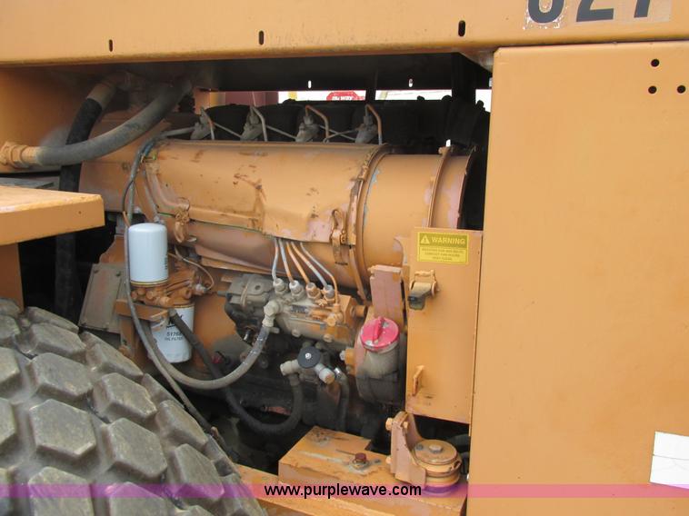 image for item BS9169 Case 602D smooth drum roller