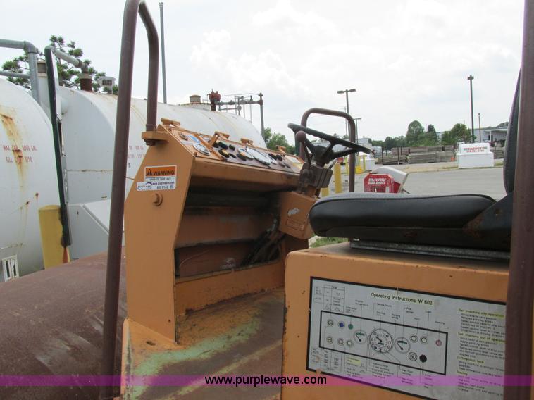 image for item BS9169 Case 602D smooth drum roller