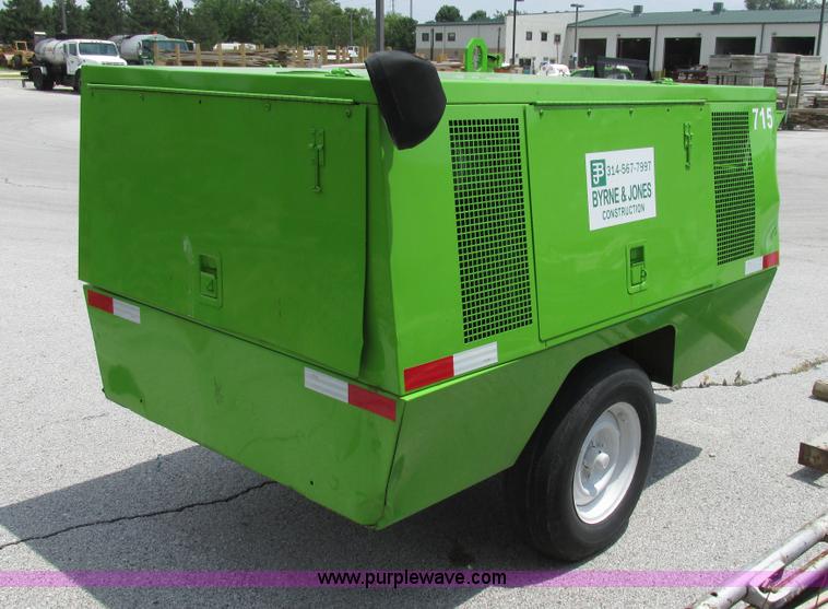 image for item BS9172 Sullair 185DPQ-2WJD air compressor