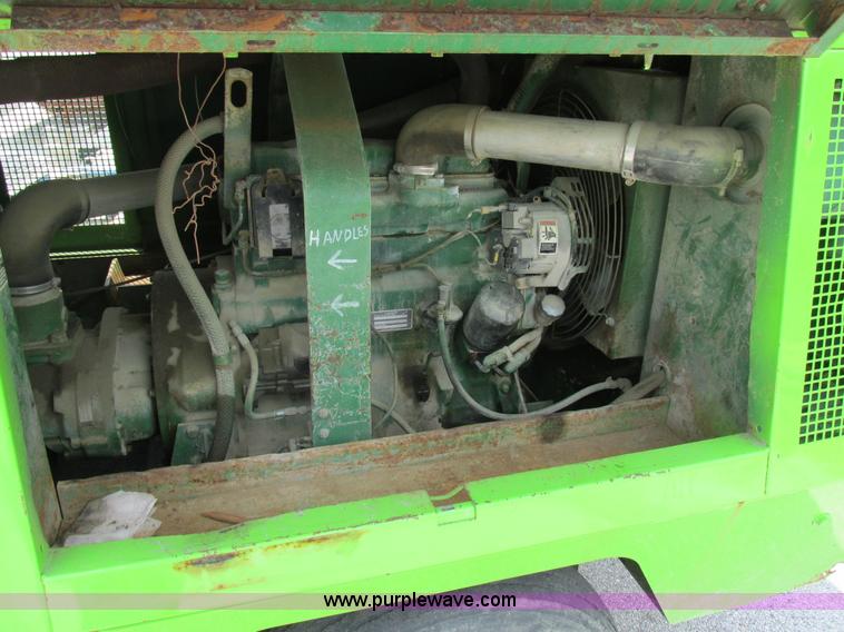 image for item BS9172 Sullair 185DPQ-2WJD air compressor