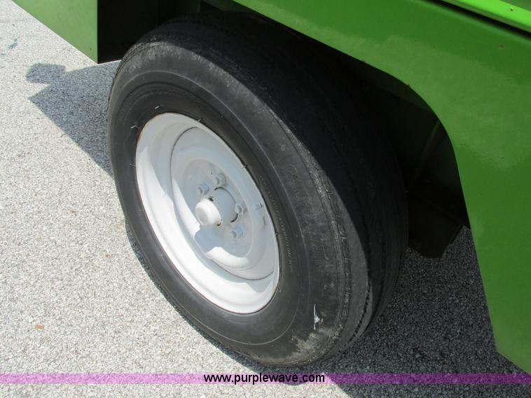 image for item BS9172 Sullair 185DPQ-2WJD air compressor