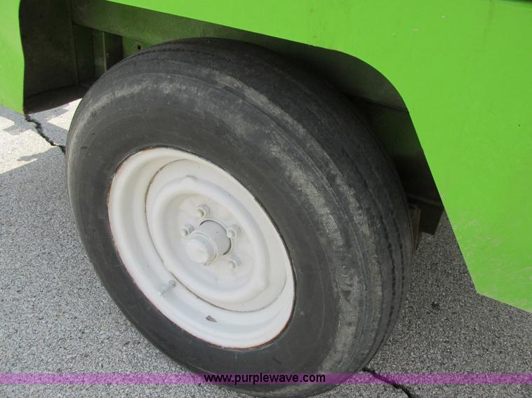 image for item BS9172 Sullair 185DPQ-2WJD air compressor