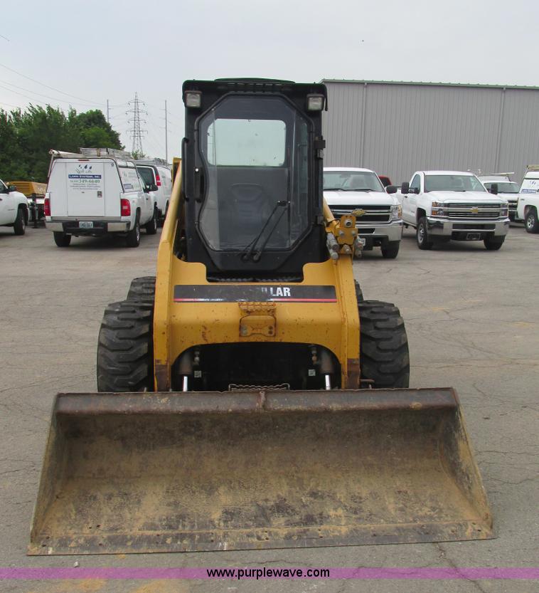 image for item BS9183 2005 Caterpillar 248B skid steer