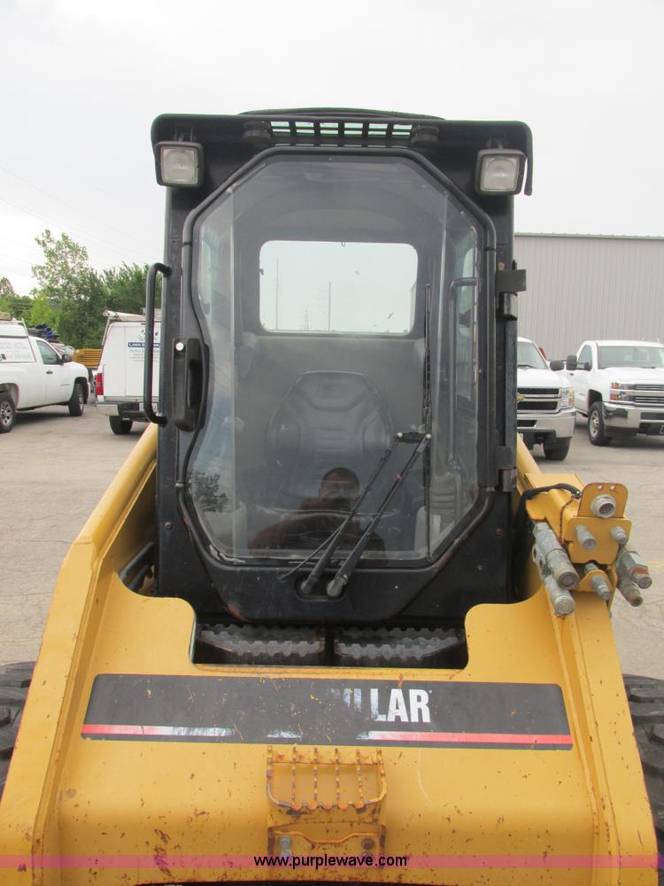 image for item BS9183 2005 Caterpillar 248B skid steer