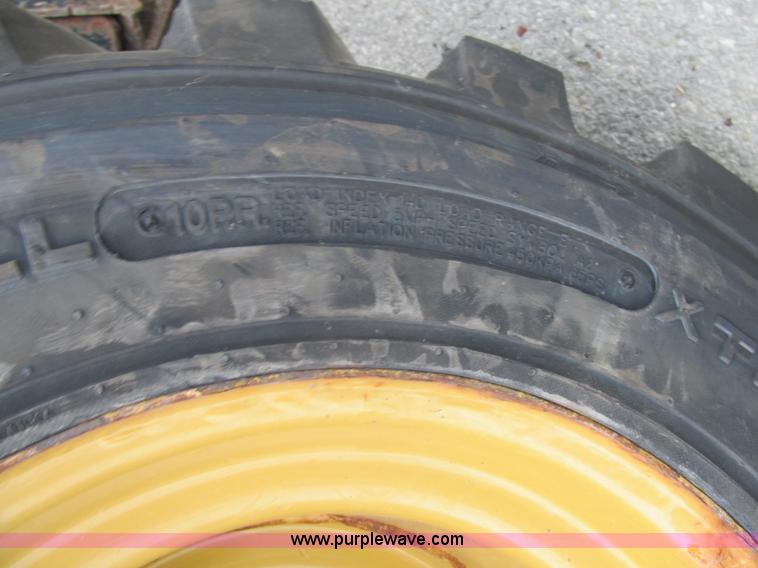 image for item BS9183 2005 Caterpillar 248B skid steer