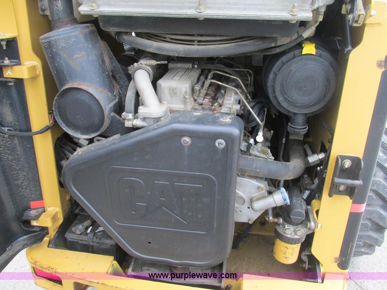 image for item BS9183 2005 Caterpillar 248B skid steer