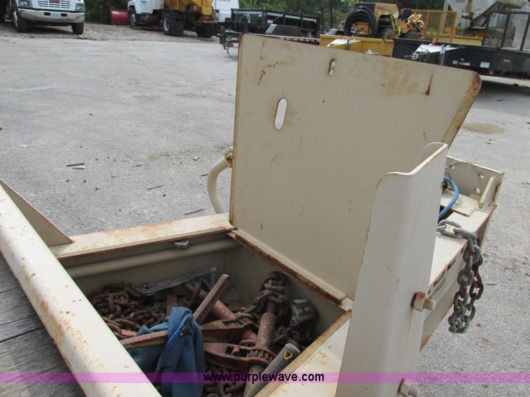 image for item BS9185 2011 Trail King TK24LP262 equipment trailer