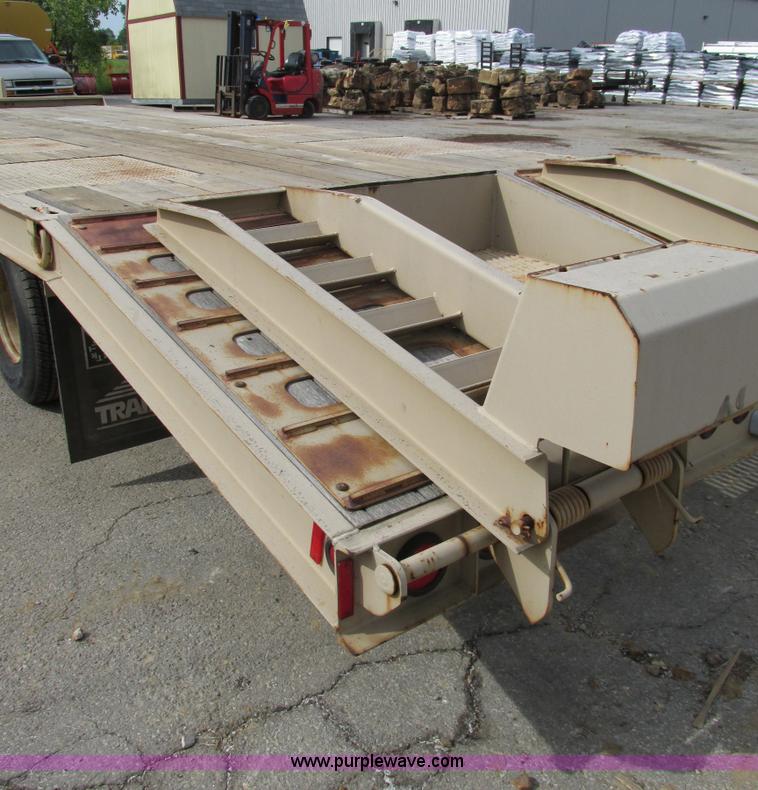image for item BS9185 2011 Trail King TK24LP262 equipment trailer
