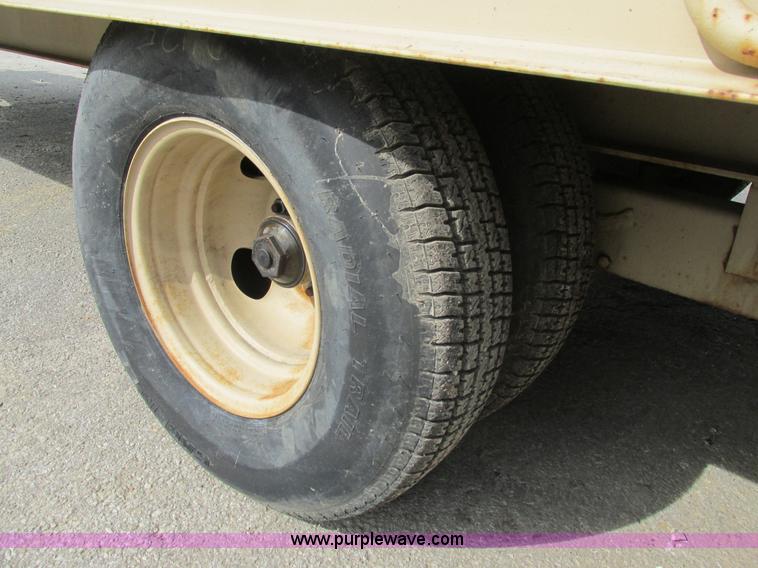 image for item BS9185 2011 Trail King TK24LP262 equipment trailer