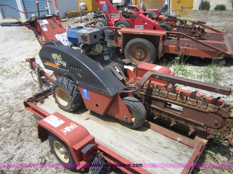 image for item D2500 2001 Ditch Witch 1230H walk-behind trencher
