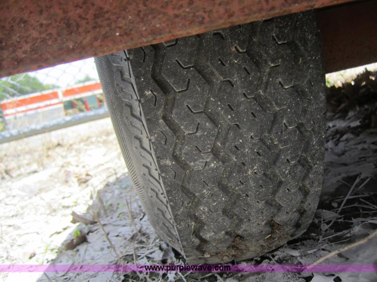 image for item D2500 2001 Ditch Witch 1230H walk-behind trencher