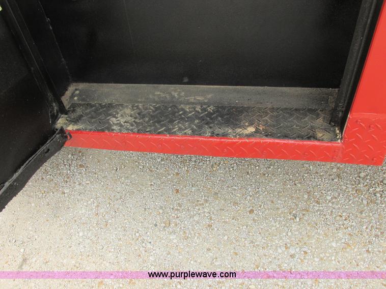 image for item H3268 1991 Ford F800 crane truck with Hi-Rail/Road Rail