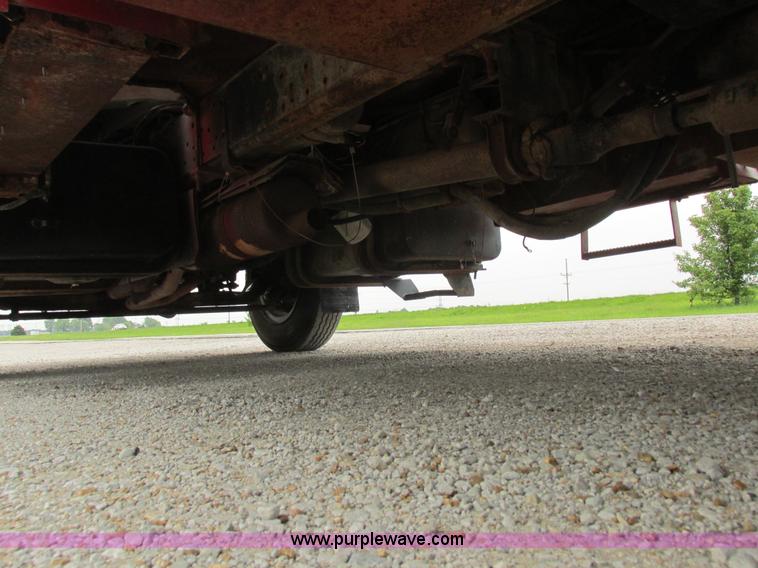 image for item H3268 1991 Ford F800 crane truck with Hi-Rail/Road Rail