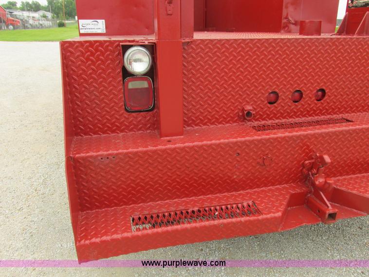 image for item H3268 1991 Ford F800 crane truck with Hi-Rail/Road Rail