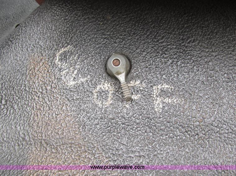 image for item H3268 1991 Ford F800 crane truck with Hi-Rail/Road Rail