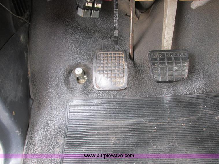 image for item H3268 1991 Ford F800 crane truck with Hi-Rail/Road Rail