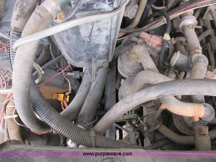 image for item H3268 1991 Ford F800 crane truck with Hi-Rail/Road Rail