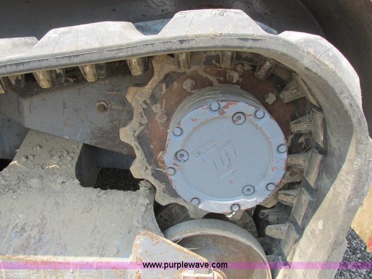 image for item H3273 2004 Takeuchi TL150 skid steer