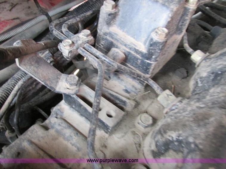 image for item H3273 2004 Takeuchi TL150 skid steer