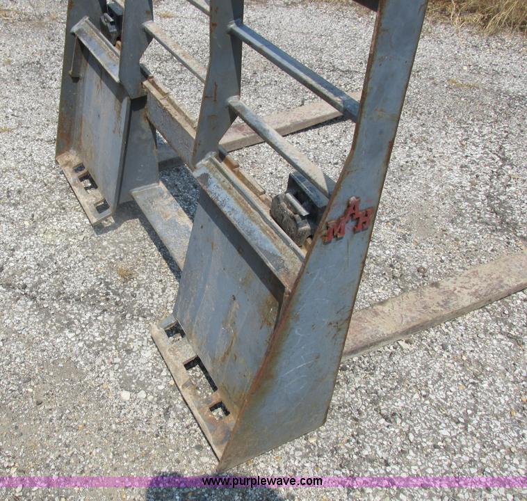 image for item H3274 Mah skid steer pallet forks