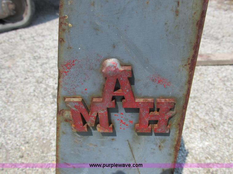 image for item H3274 Mah skid steer pallet forks