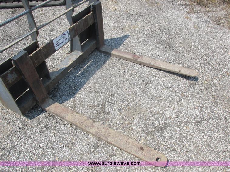image for item H3274 Mah skid steer pallet forks