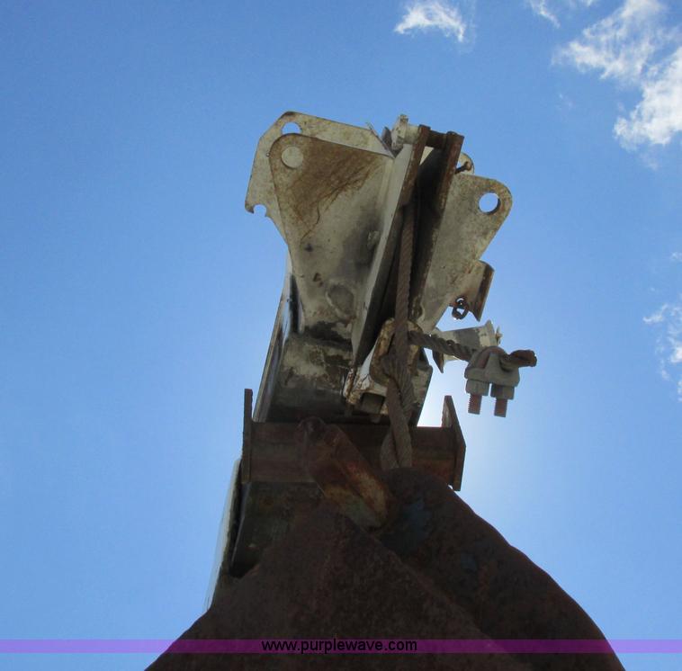 image for item H3287 1988 International F2674 crane truck