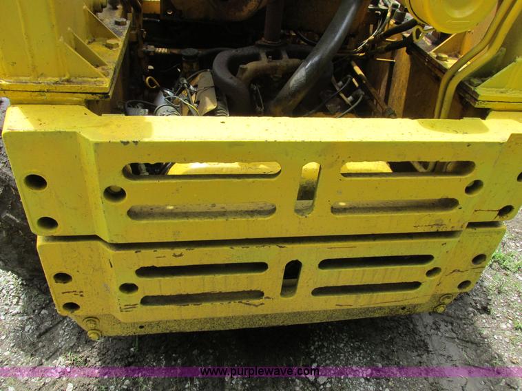 image for item H3290 1972 Case 1530B skid steer