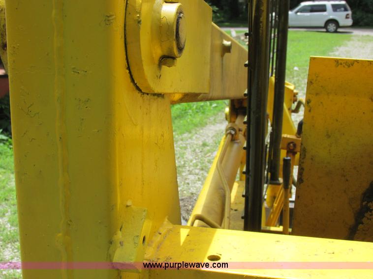image for item H3290 1972 Case 1530B skid steer