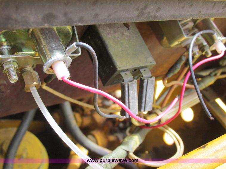 image for item H3290 1972 Case 1530B skid steer