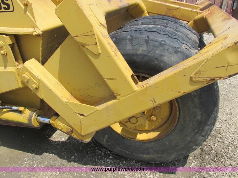 image for item H3296 Reynolds 14C scraper