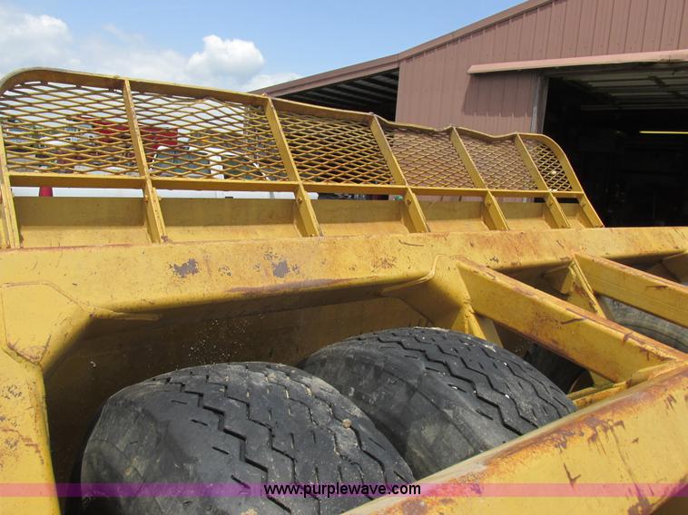 image for item H3296 Reynolds 14C scraper