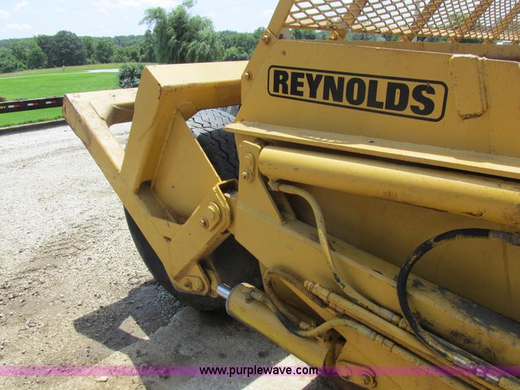 image for item H3296 Reynolds 14C scraper